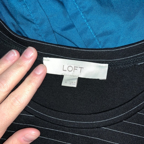 Loft Dress - Picture 4 of 4